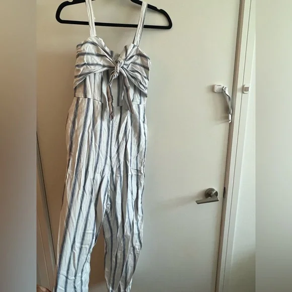 Like new - Picture 2 of 2